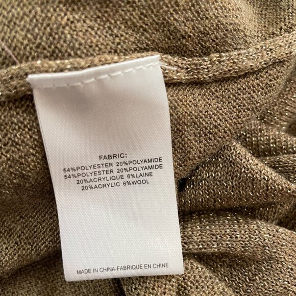 Stunning Molly Bracken with Metallic Gold Open Back knit sweater-Medium - Picture 6 of 8